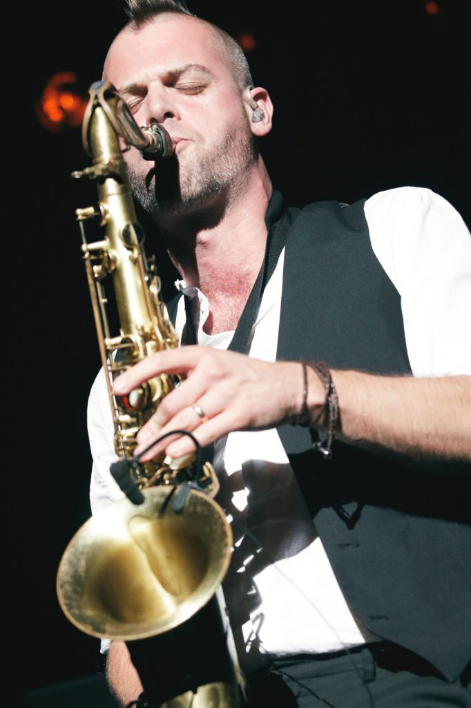 18_150518caroemerald_0101_s